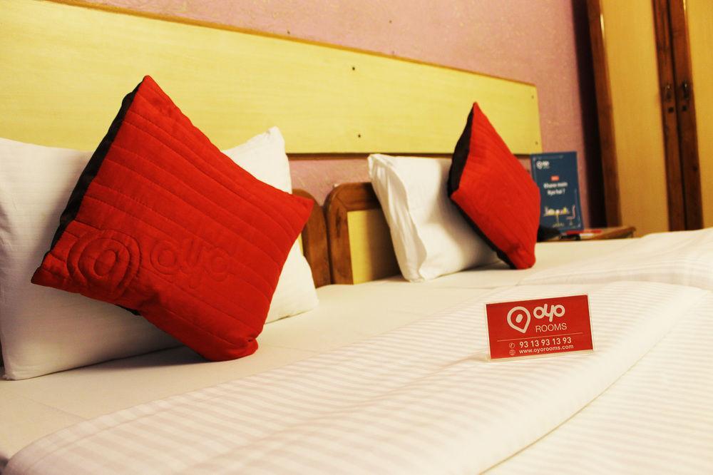 Oyo Rooms Noida Sector 12 Exterior foto
